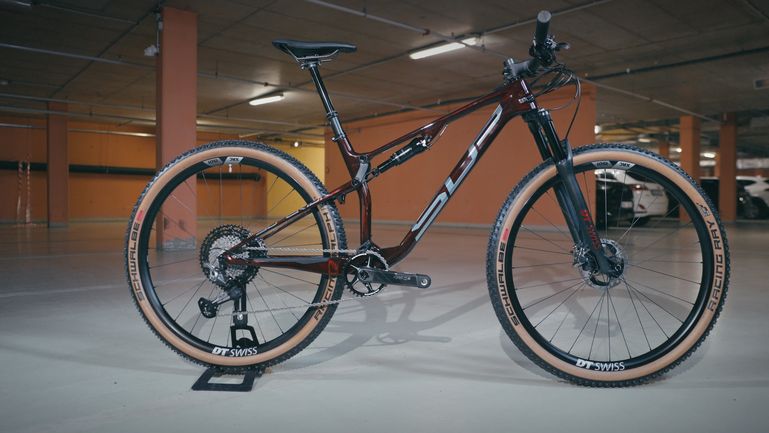 Superior TEAM XF 29 Issue R